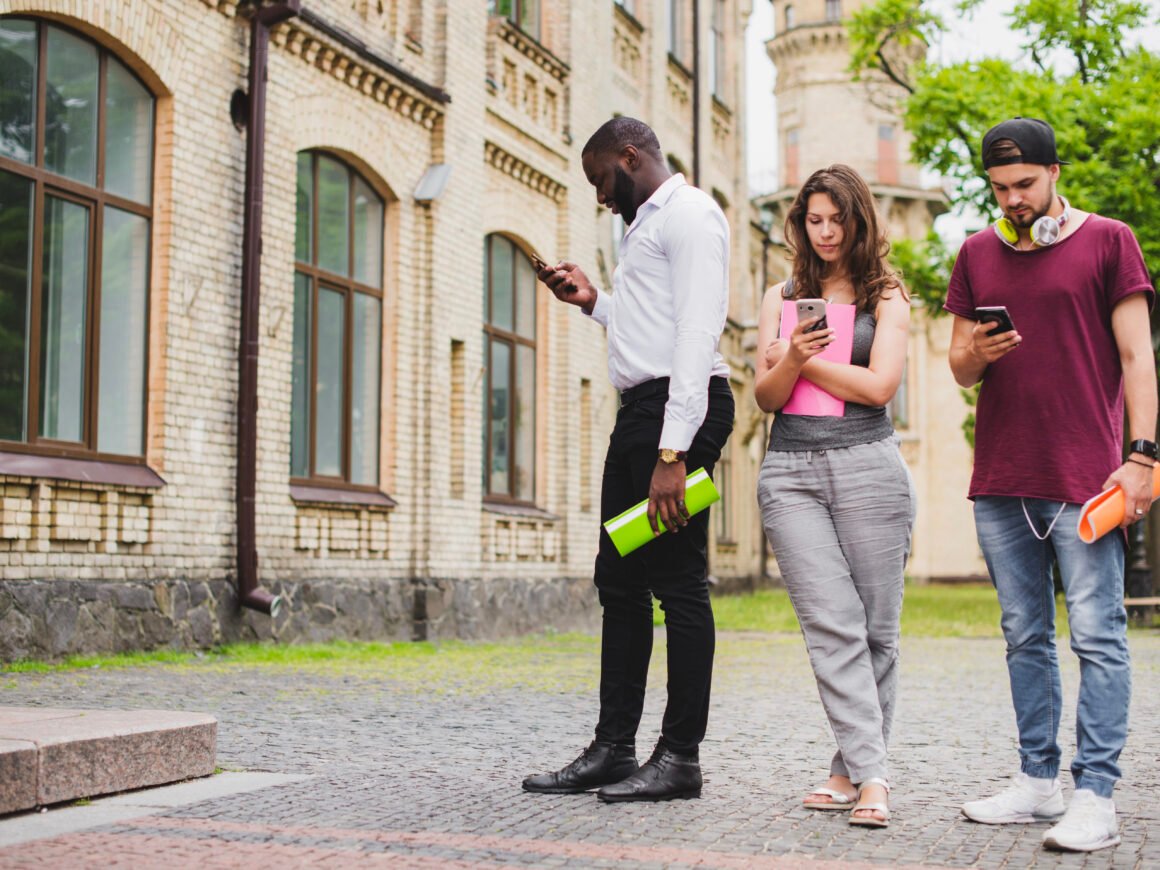 Postgraduate Scholarship in Canada for Foreigners